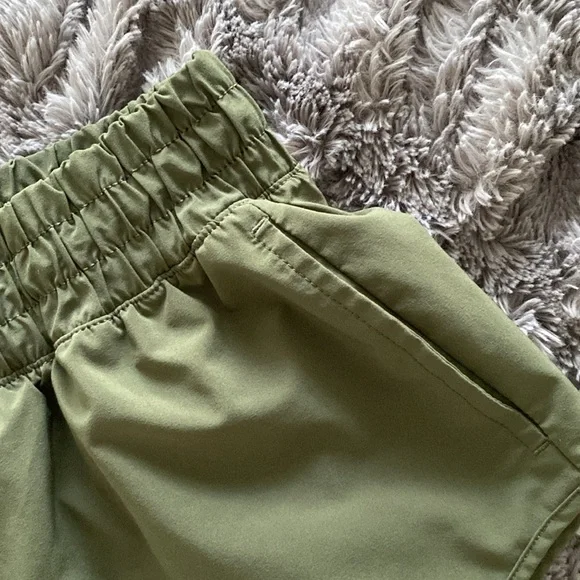 OFFLINE by Aerie Shorts - Picture 3 of 4